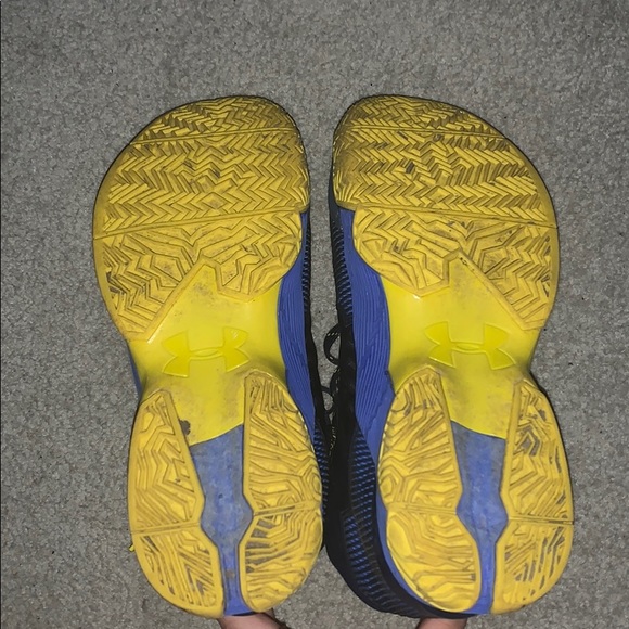 steph curry under armour basketball shoes - Picture 5 of 6